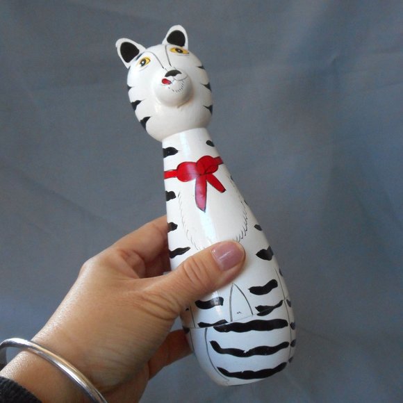 Cute-Hand Painted wood Cat Mouse Nesting Dolls - Picture 3 of 5